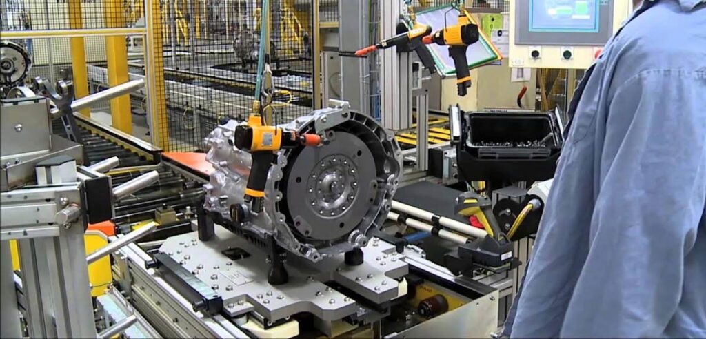 Transmission-Assembly-Line