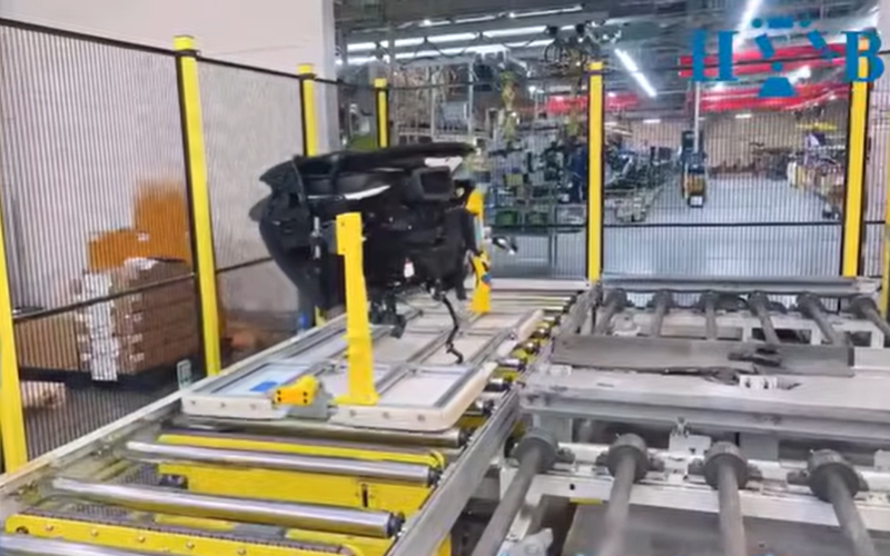 pallet stacker system